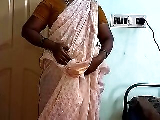 Indian Hot Mallu Aunty Nude Selfie And Fingering For  daddy in law